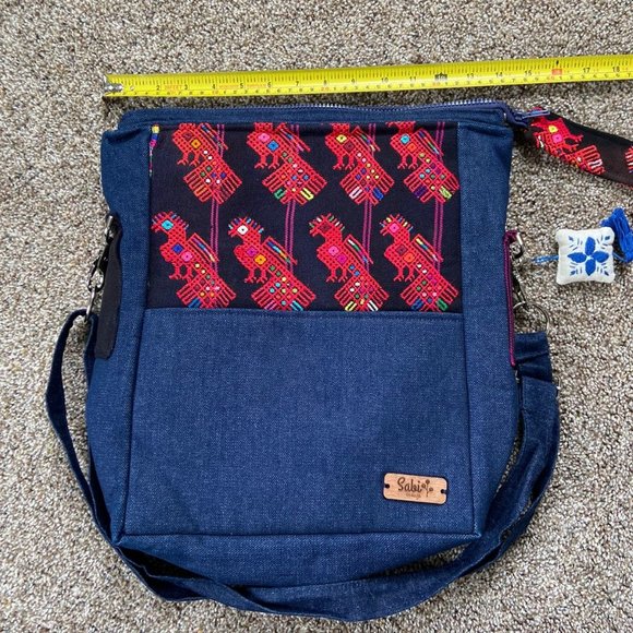 Item textiles and design Crossbody Bag - Picture 7 of 7